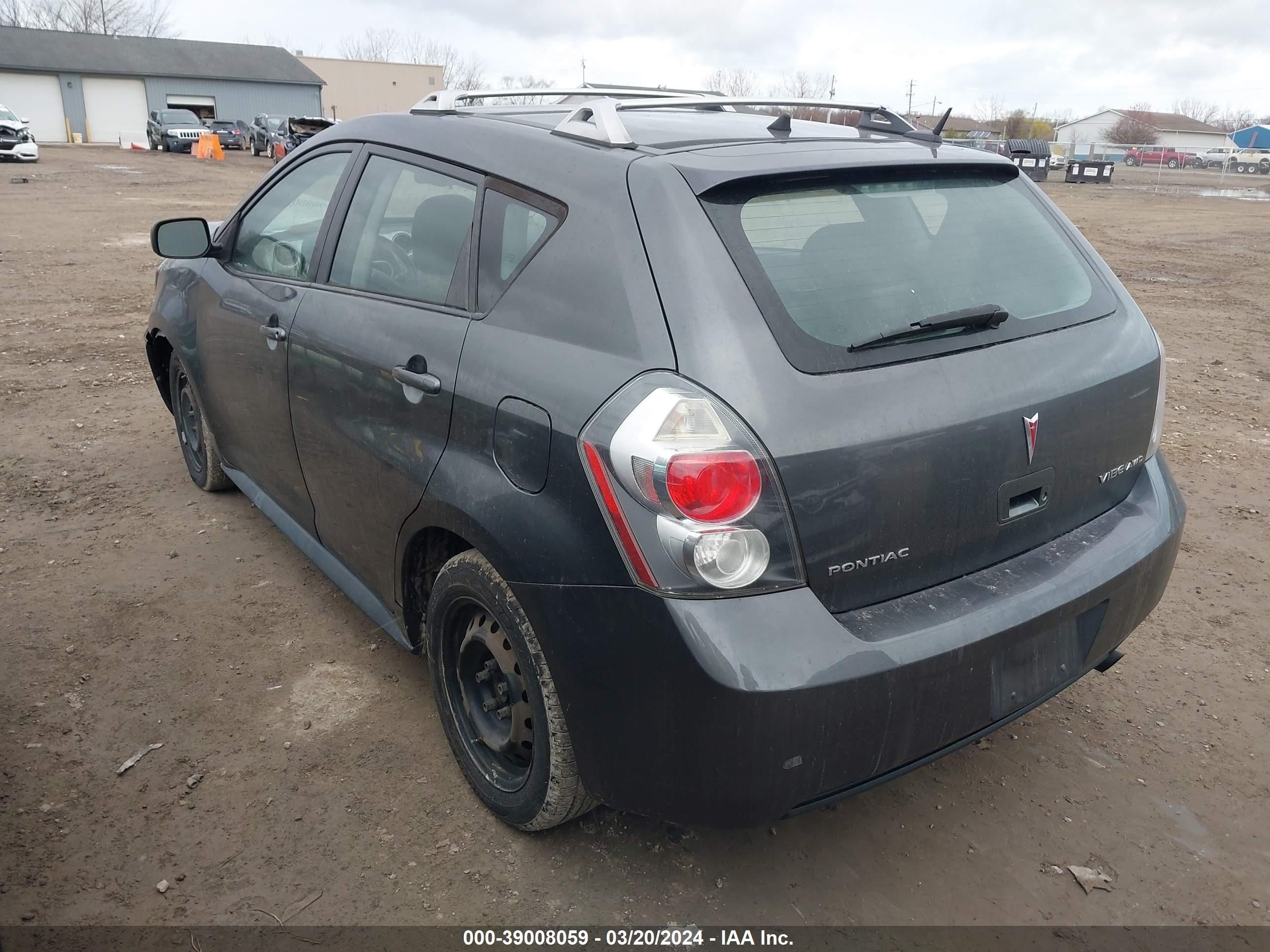 Photo 2 VIN: 5Y2SM67099Z468355 - PONTIAC VIBE 