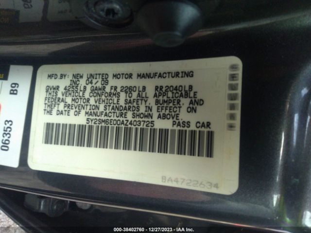 Photo 8 VIN: 5Y2SM6E00AZ403725 - PONTIAC VIBE 