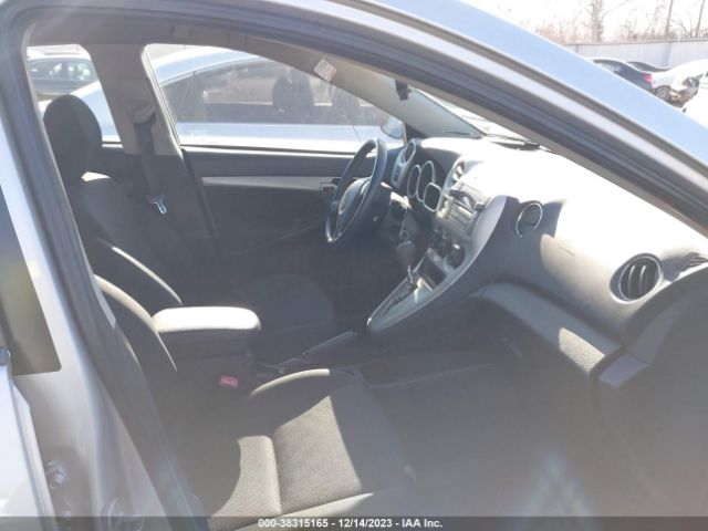 Photo 4 VIN: 5Y2SM6E05AZ405826 - PONTIAC VIBE 