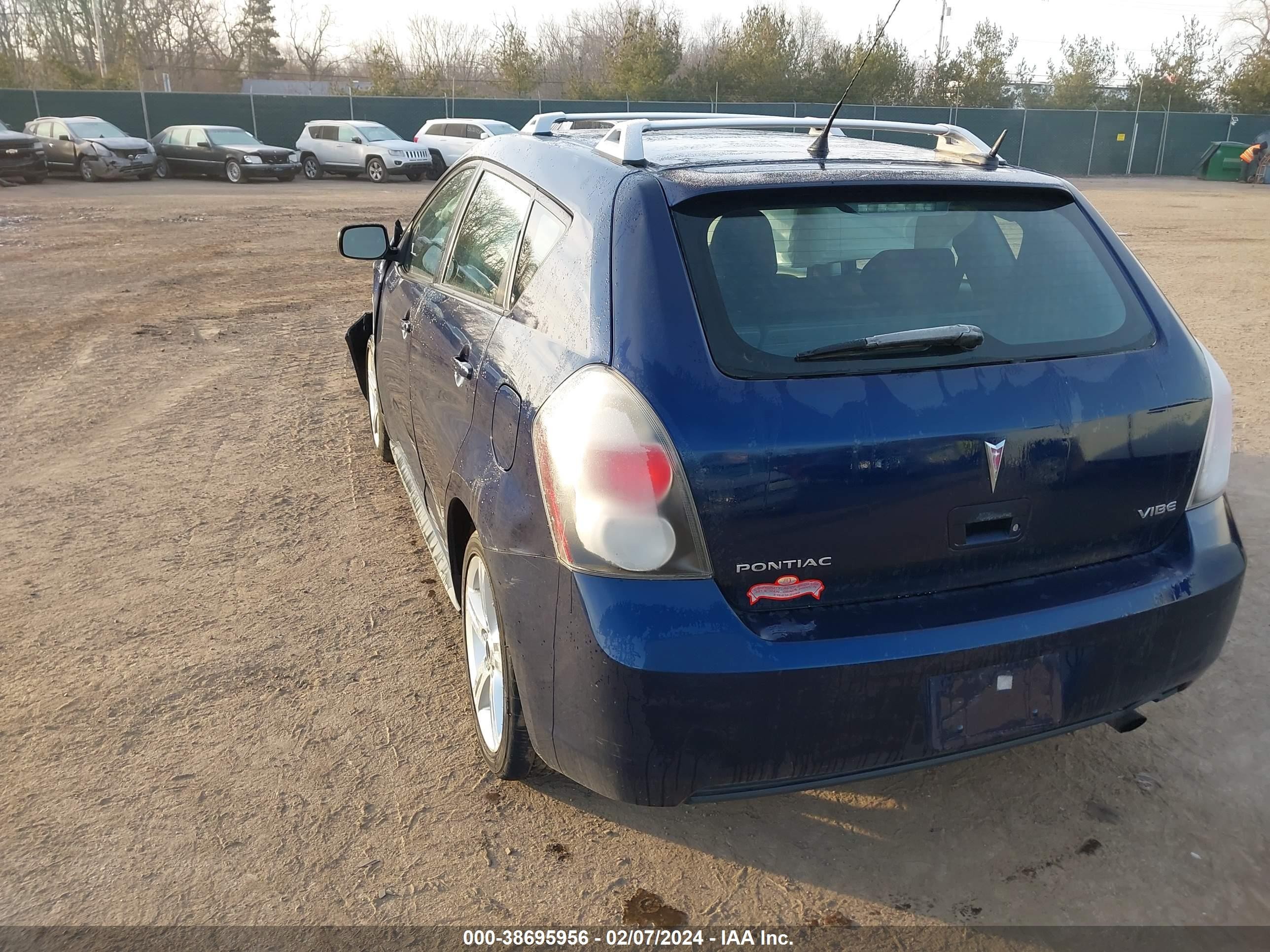 Photo 2 VIN: 5Y2SP67029Z411762 - PONTIAC VIBE 