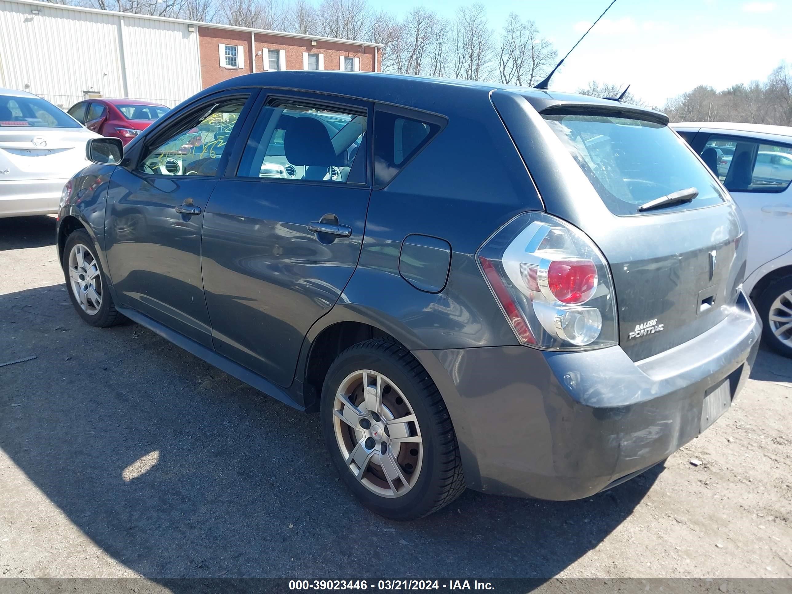 Photo 2 VIN: 5Y2SP67099Z406588 - PONTIAC VIBE 