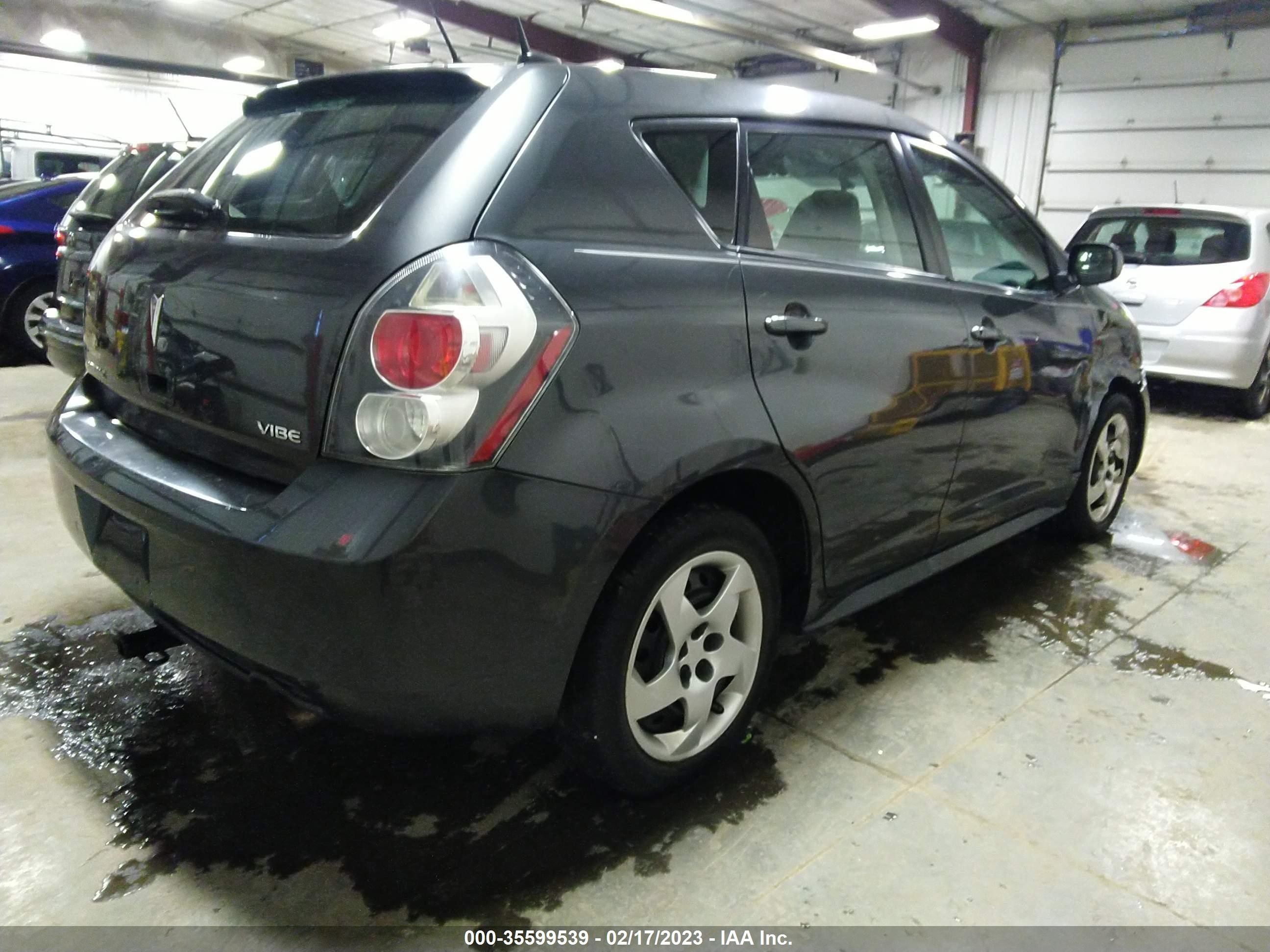 Photo 3 VIN: 5Y2SP678X9Z462660 - PONTIAC VIBE 