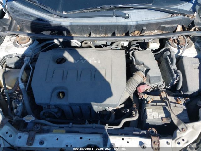 Photo 9 VIN: 5Y2SP6E84AZ401859 - PONTIAC VIBE 