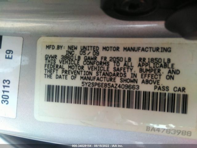 Photo 8 VIN: 5Y2SP6E85AZ409663 - PONTIAC VIBE 