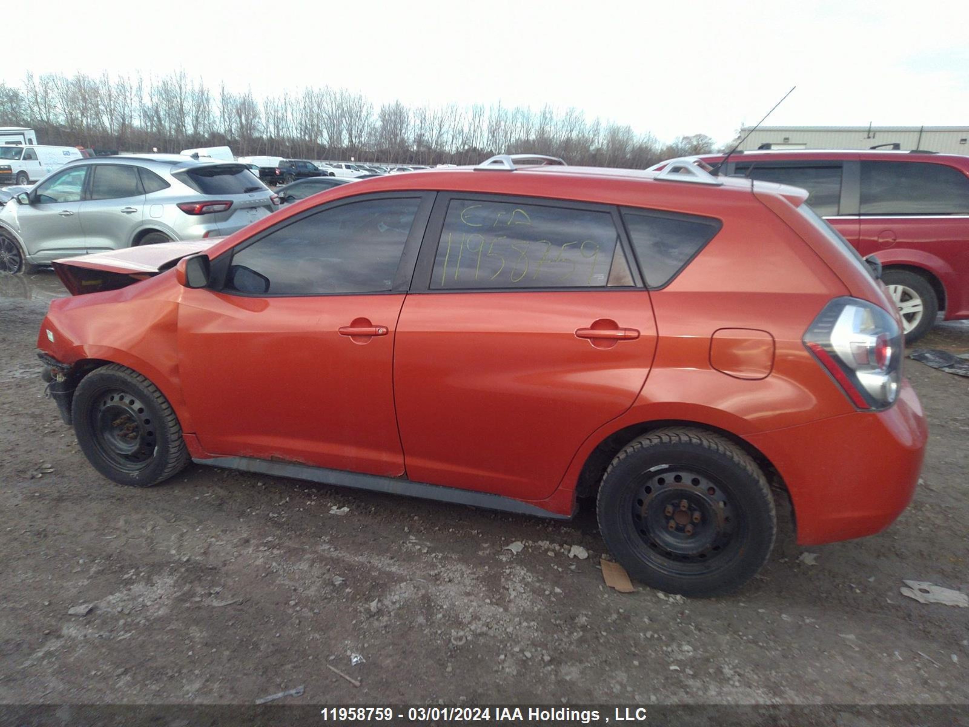 Photo 13 VIN: 5Y2SP6E86AZ410904 - PONTIAC VIBE 