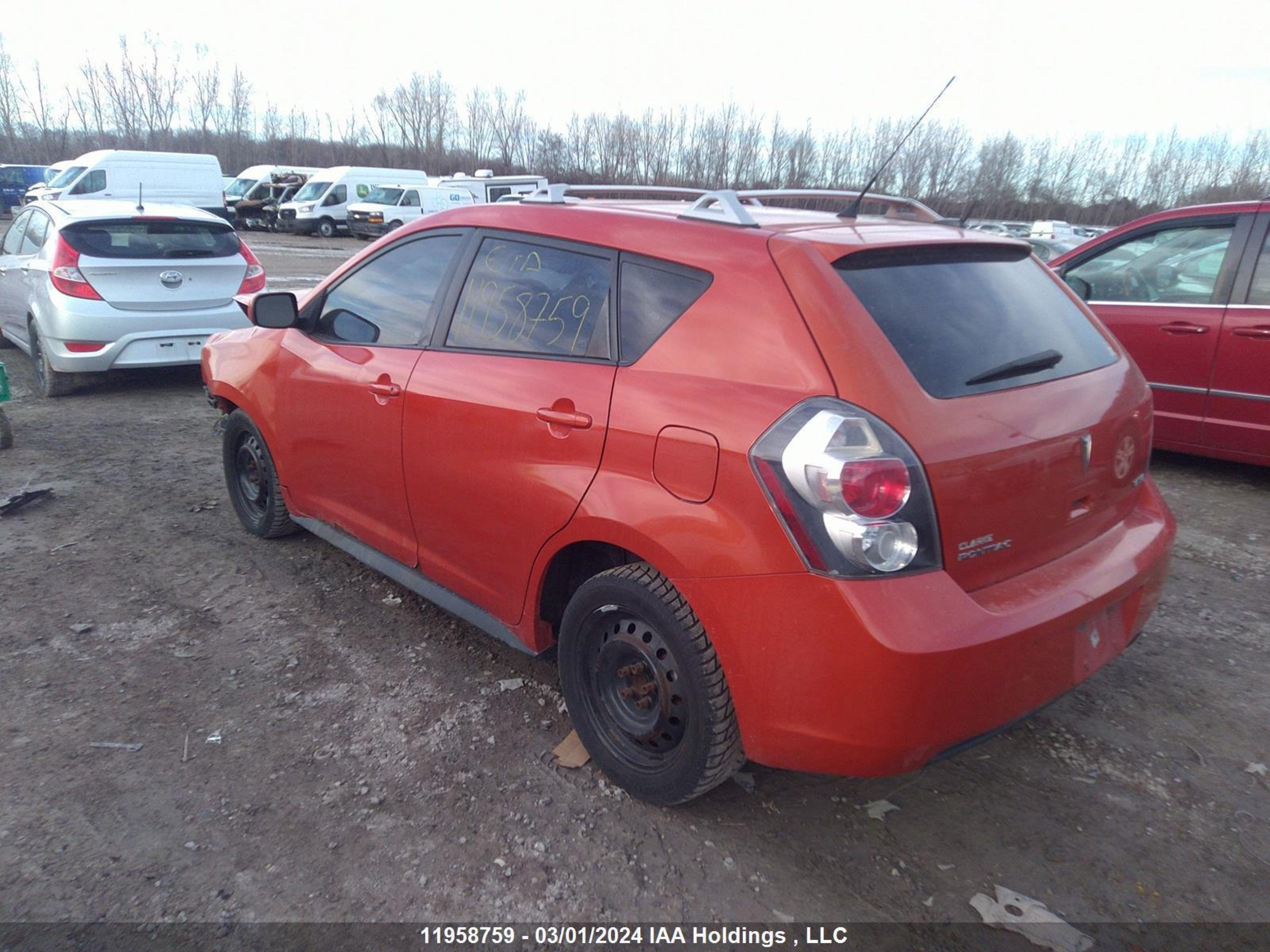 Photo 2 VIN: 5Y2SP6E86AZ410904 - PONTIAC VIBE 