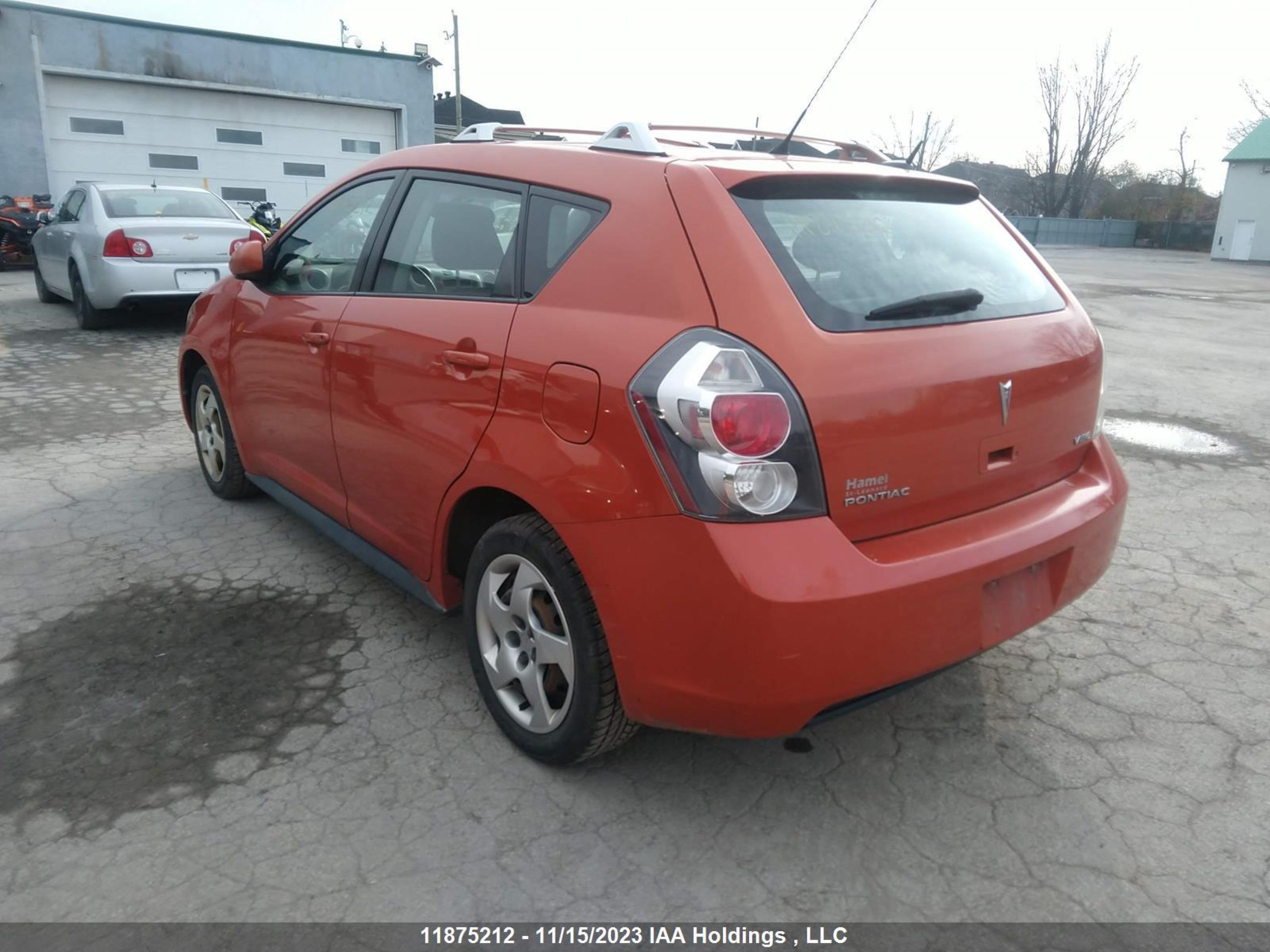 Photo 2 VIN: 5Y2SP6E86AZ414676 - PONTIAC VIBE 