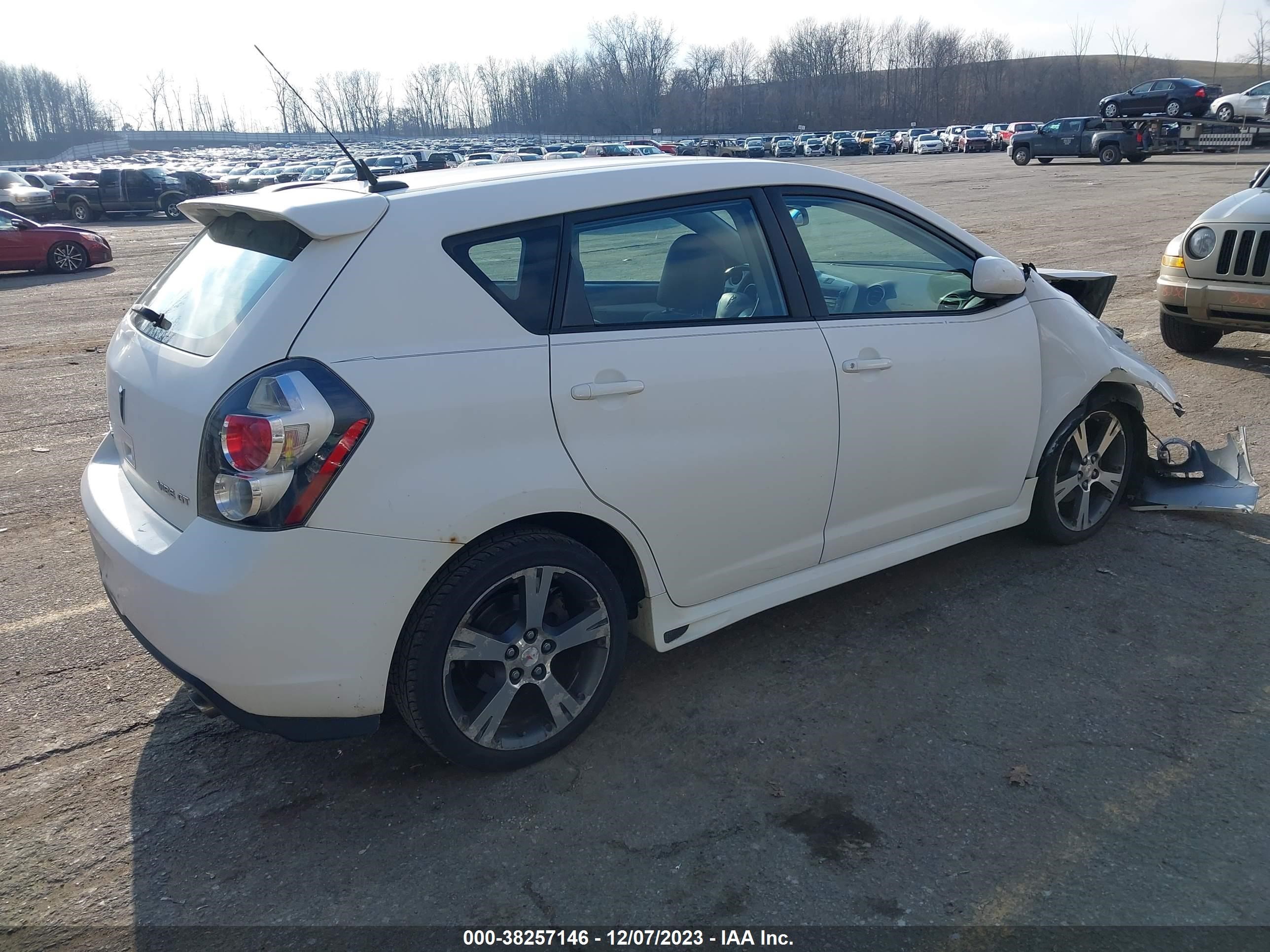 Photo 3 VIN: 5Y2SR67019Z437358 - PONTIAC VIBE 