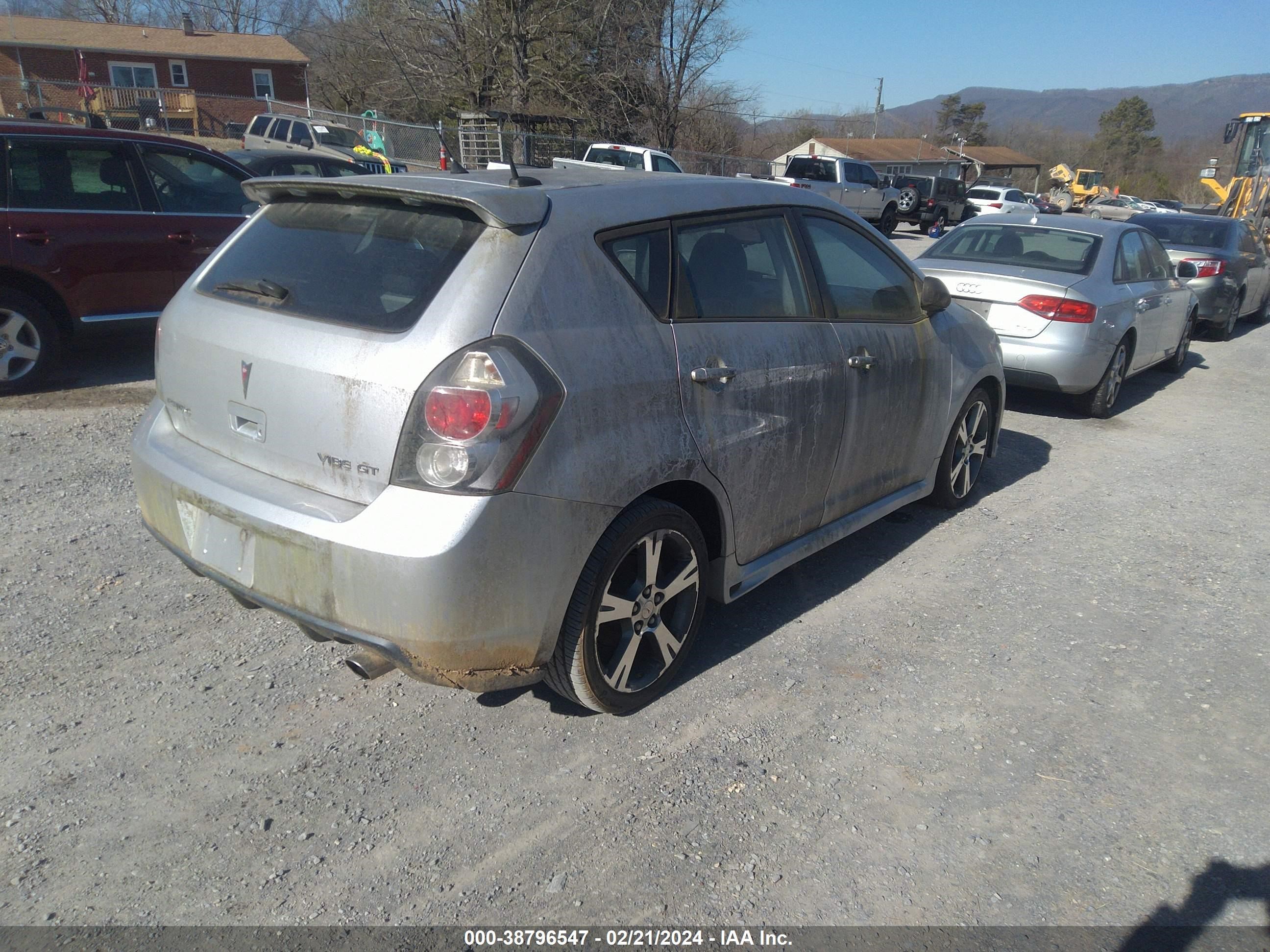 Photo 3 VIN: 5Y2SR67029Z411660 - PONTIAC VIBE 