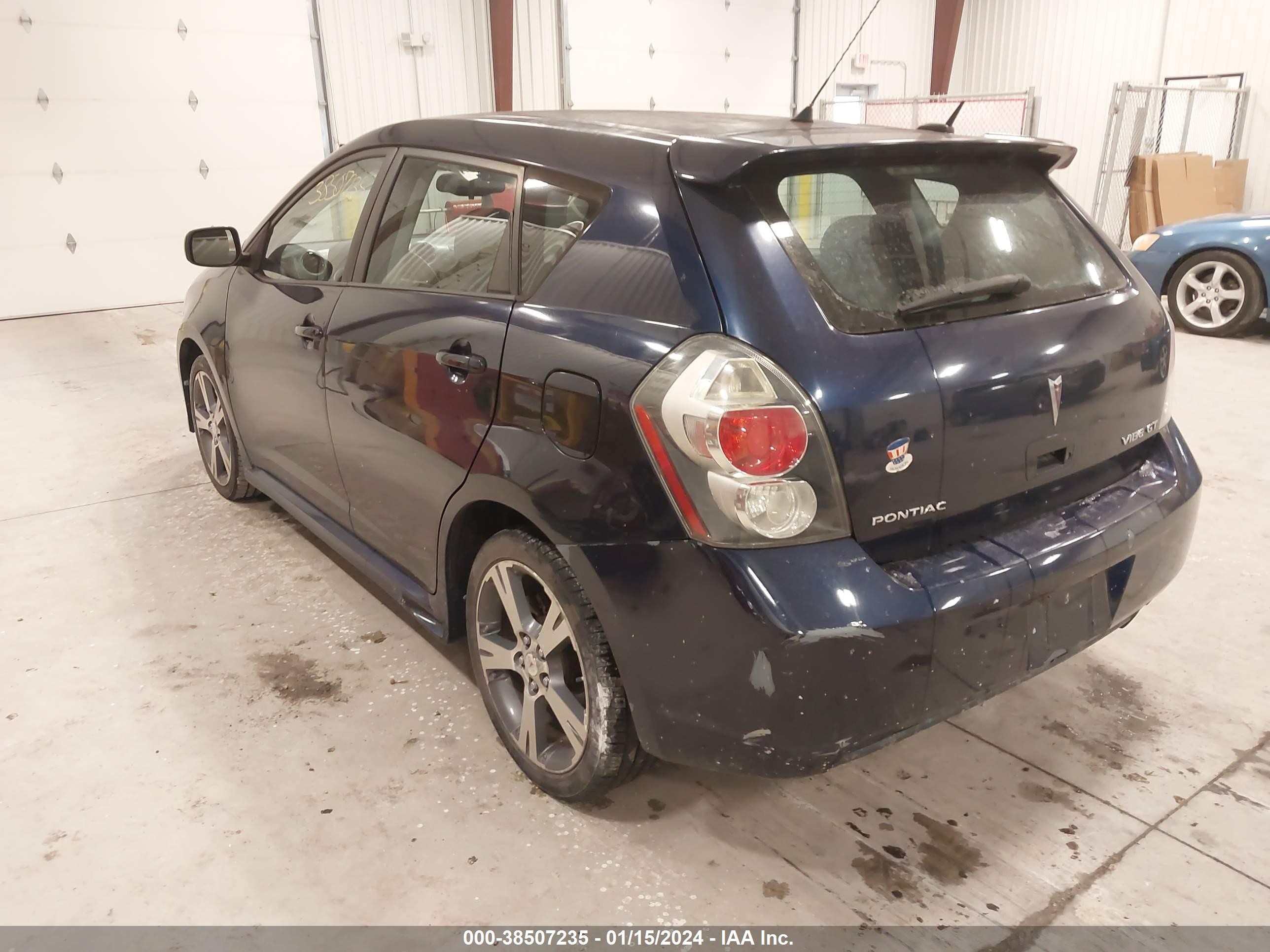 Photo 2 VIN: 5Y2SR67029Z425901 - PONTIAC VIBE 