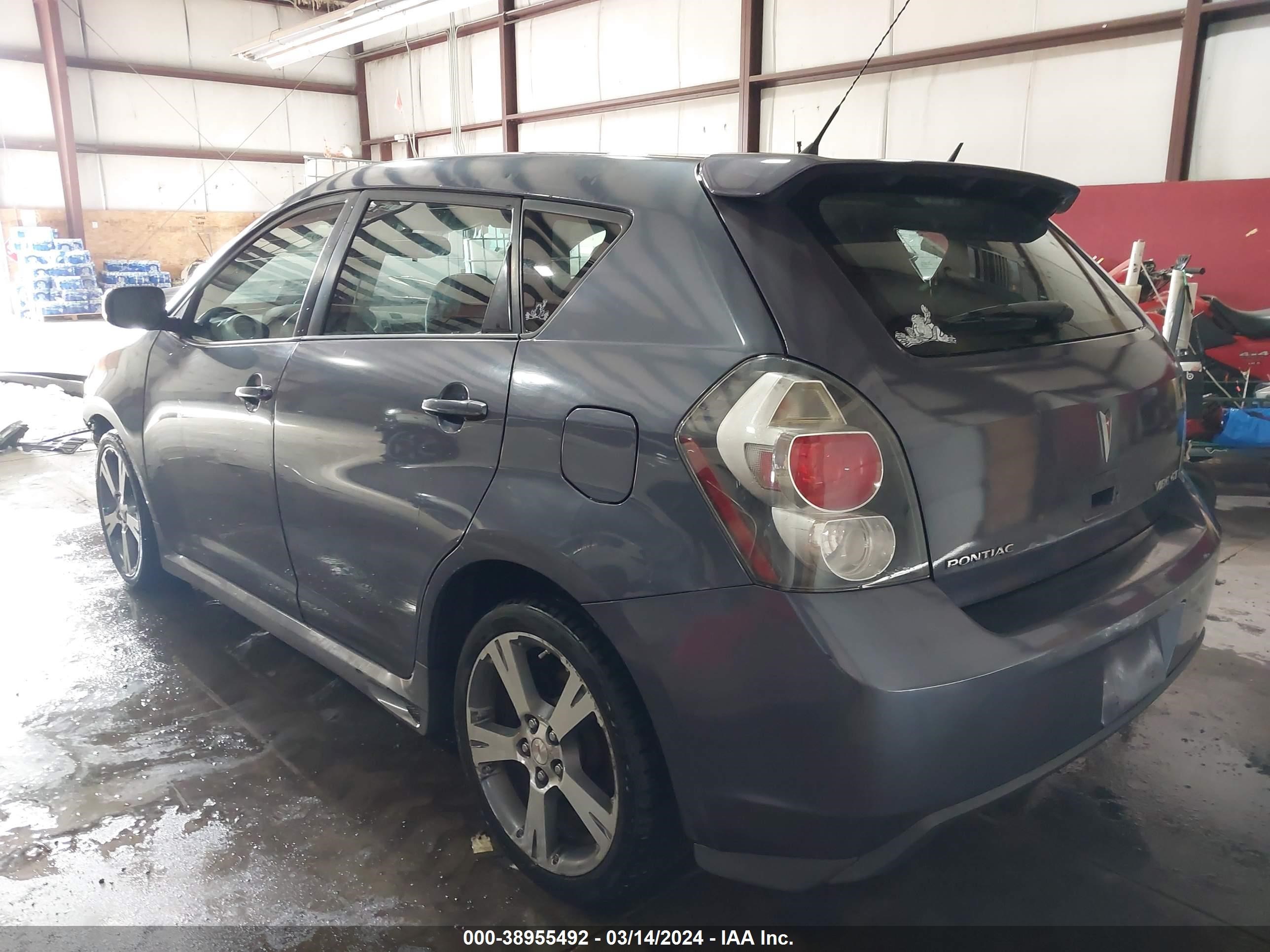 Photo 2 VIN: 5Y2SR67039Z438088 - PONTIAC VIBE 