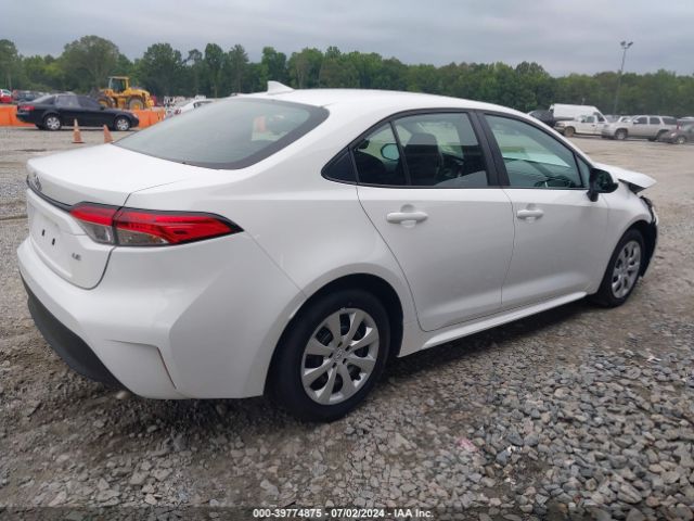 Photo 3 VIN: 5YFB4MDE1RP104221 - TOYOTA COROLLA 