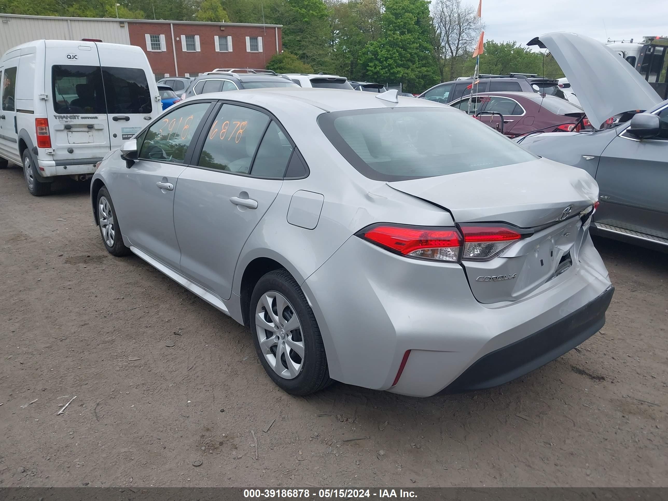 Photo 2 VIN: 5YFB4MDE1RP137445 - TOYOTA COROLLA 