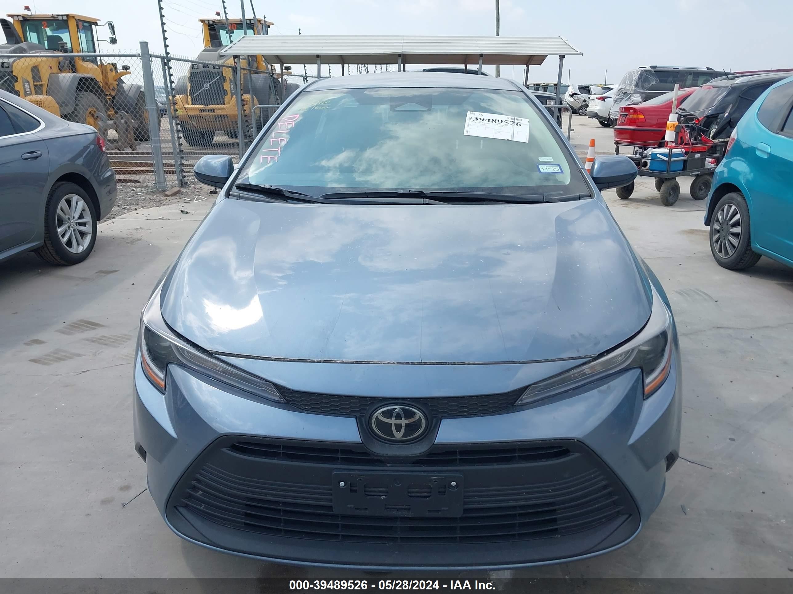 Photo 11 VIN: 5YFB4MDE2RP116569 - TOYOTA COROLLA 