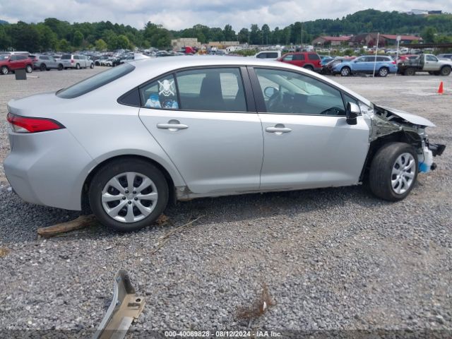 Photo 3 VIN: 5YFB4MDE4PP040706 - TOYOTA COROLLA 