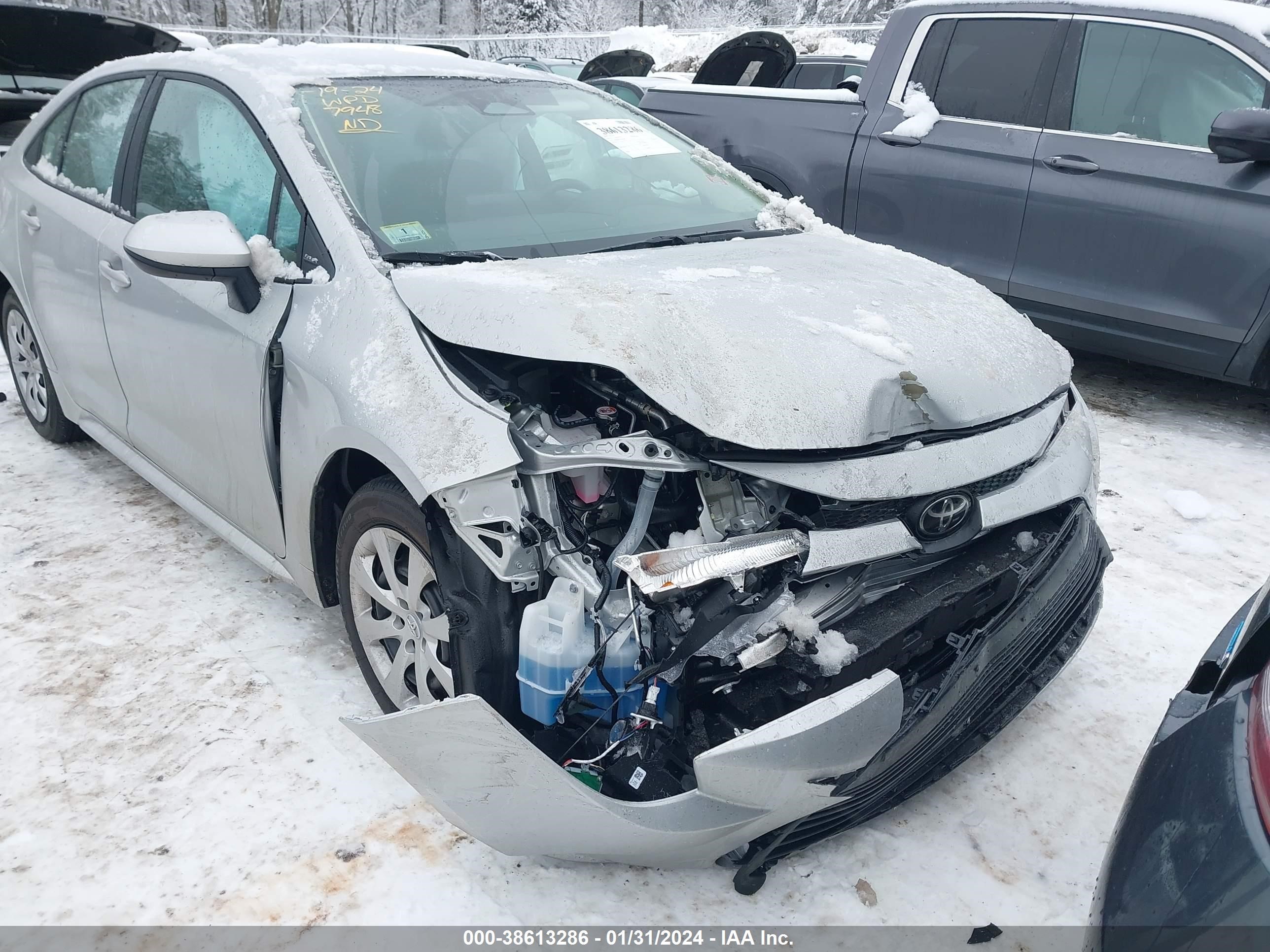 Photo 5 VIN: 5YFB4MDE4RP117948 - TOYOTA COROLLA 