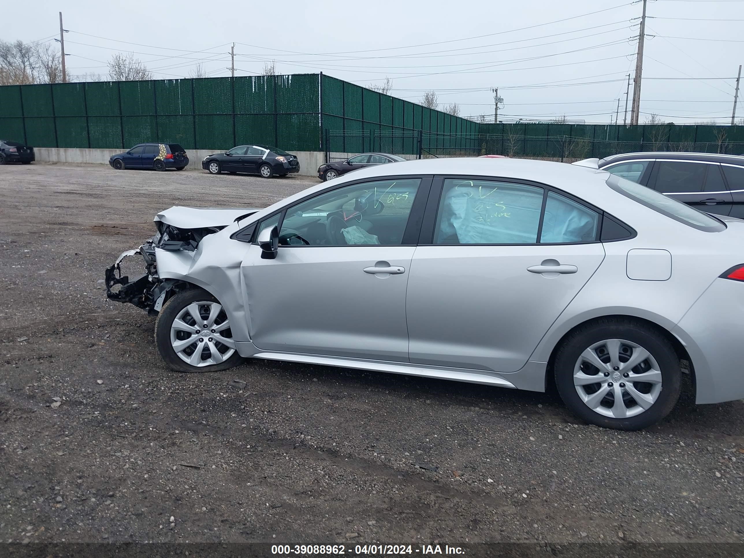 Photo 13 VIN: 5YFB4MDE6PP011806 - TOYOTA COROLLA 