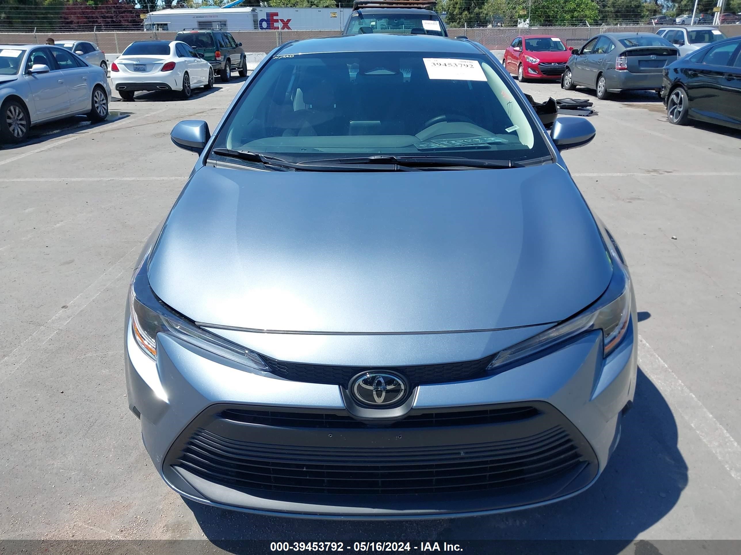 Photo 11 VIN: 5YFB4MDE7RP146599 - TOYOTA COROLLA 