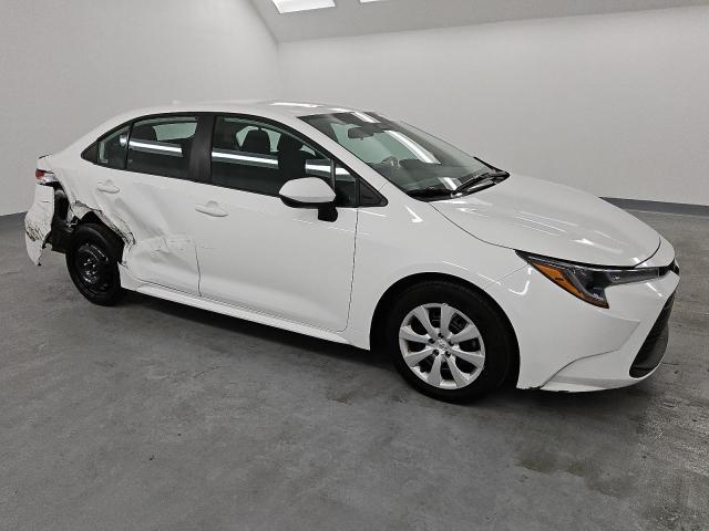 Photo 3 VIN: 5YFB4MDE7RP148336 - TOYOTA COROLLA LE 