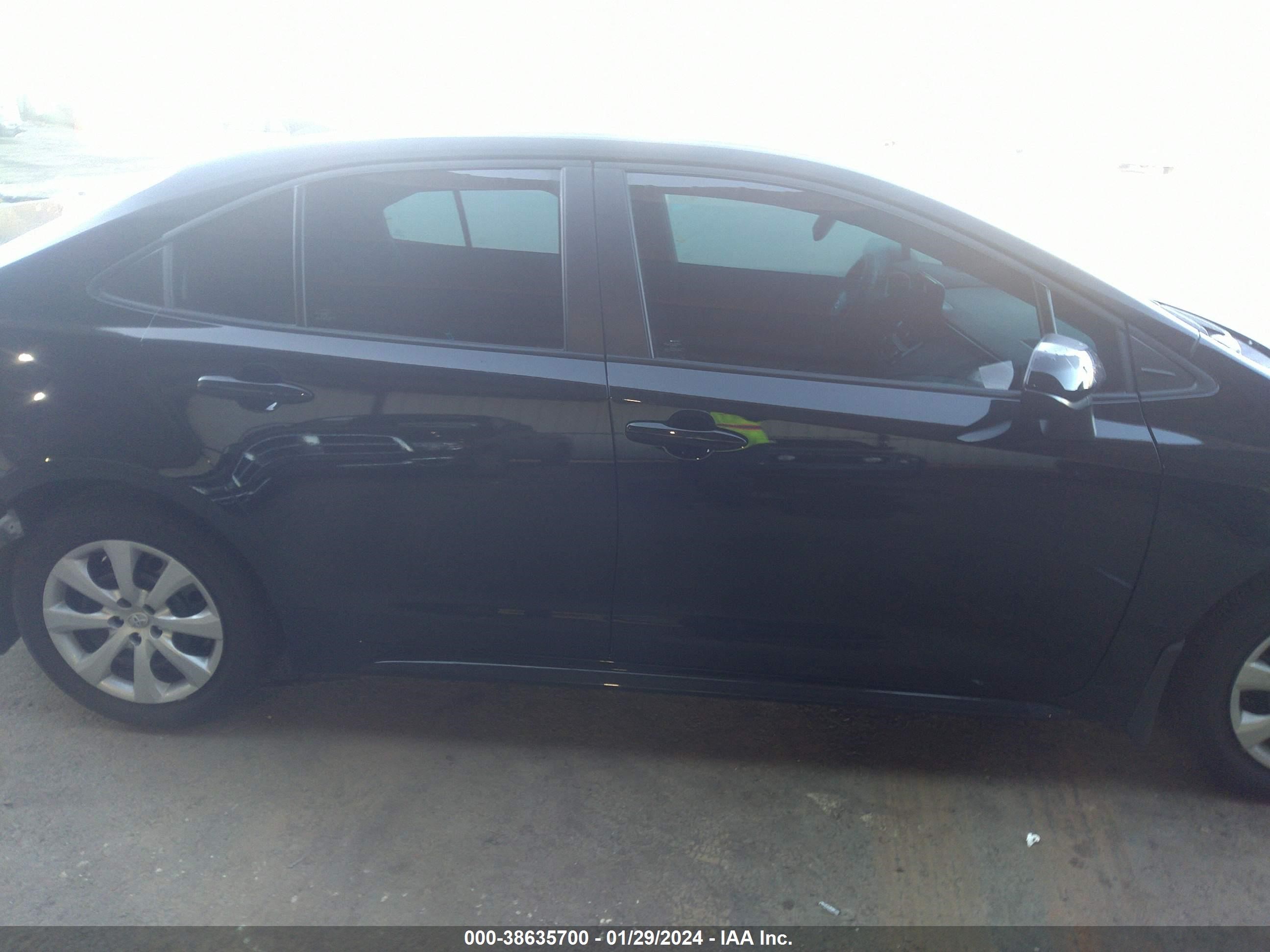 Photo 13 VIN: 5YFB4MDE9RP087653 - TOYOTA COROLLA 