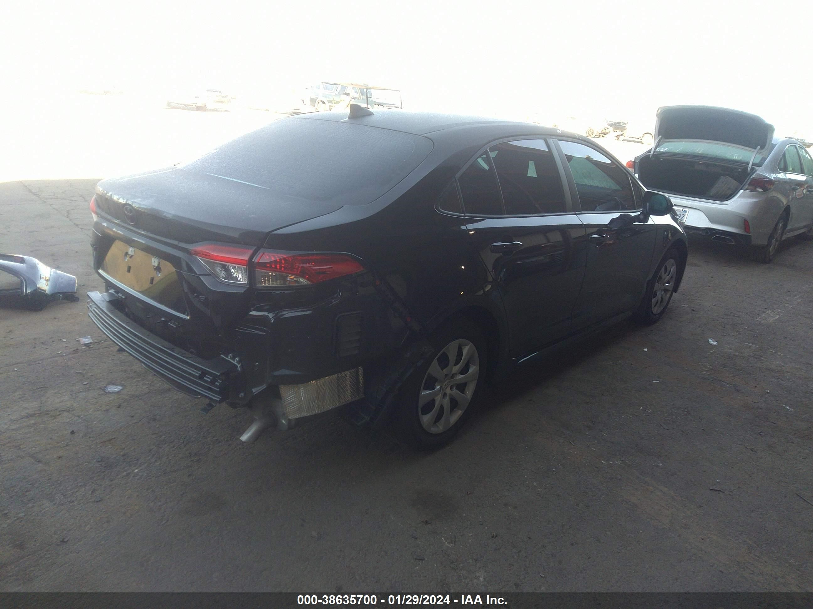 Photo 3 VIN: 5YFB4MDE9RP087653 - TOYOTA COROLLA 