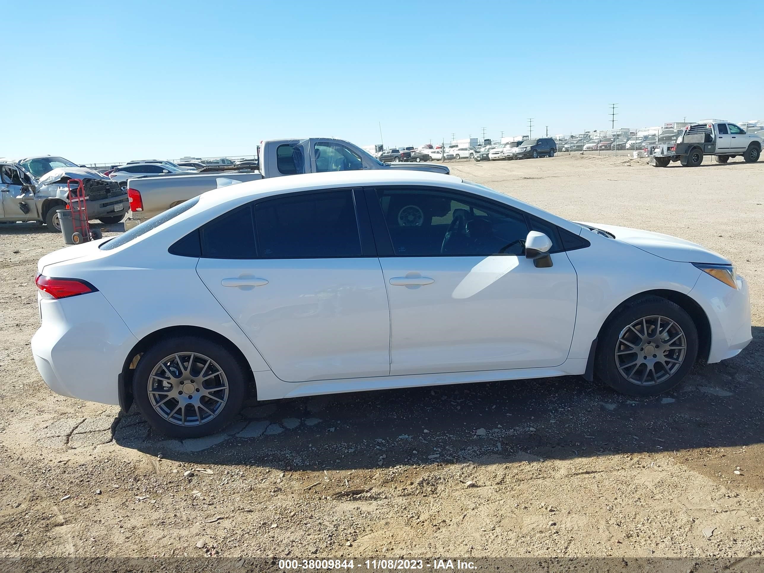 Photo 11 VIN: 5YFB4MDEXPP024834 - TOYOTA COROLLA 