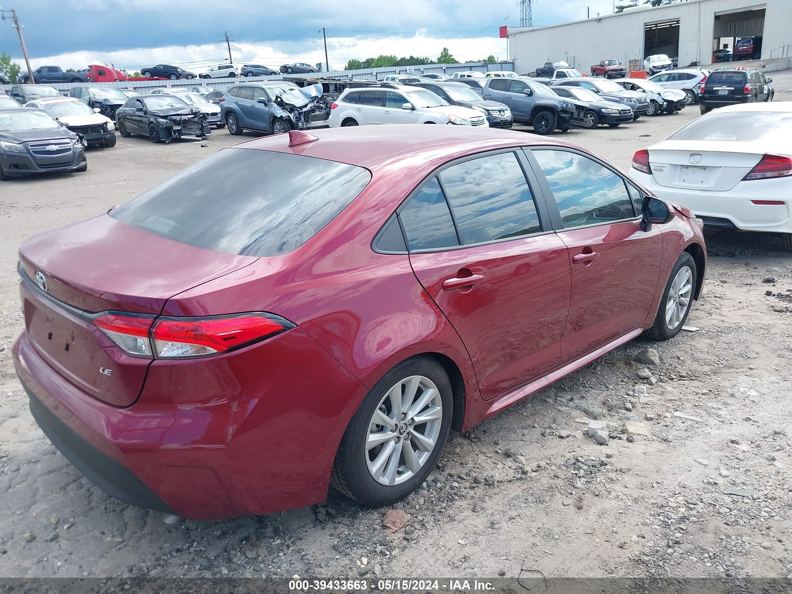 Photo 3 VIN: 5YFB4MDEXRP133703 - TOYOTA COROLLA 