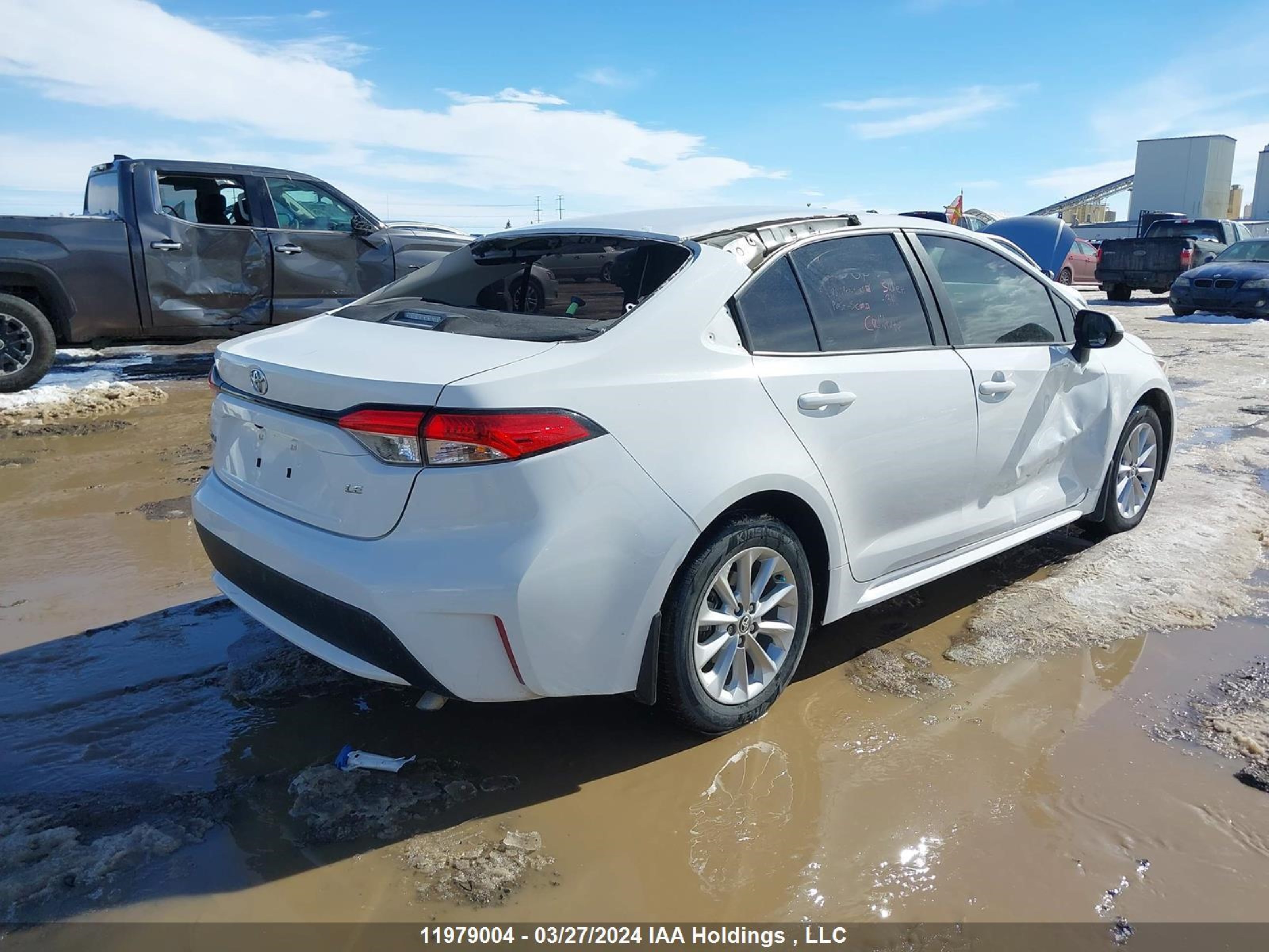 Photo 3 VIN: 5YFBPMBE0MP156927 - TOYOTA COROLLA 