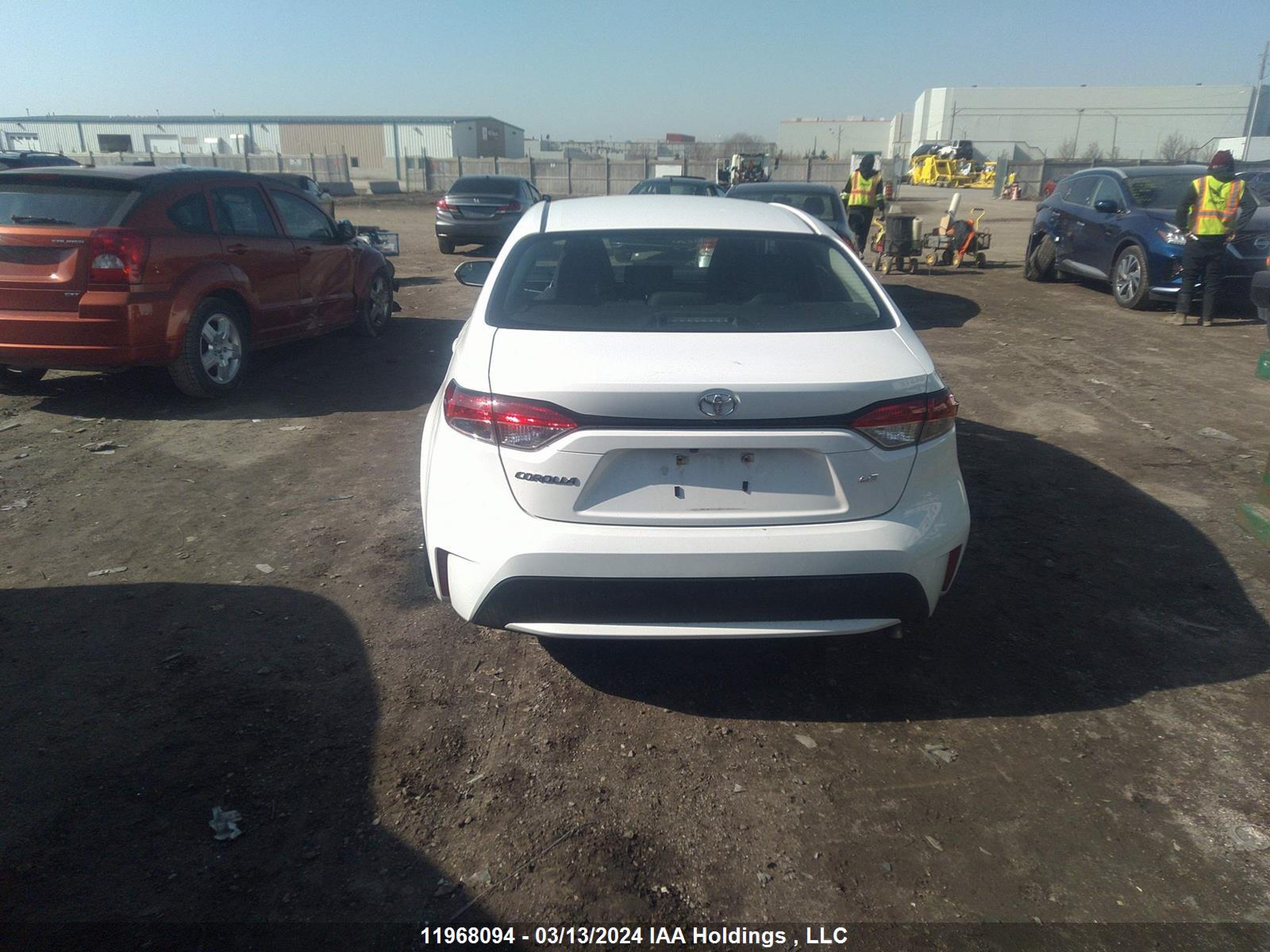 Photo 16 VIN: 5YFBPMBE1NP295742 - TOYOTA COROLLA 