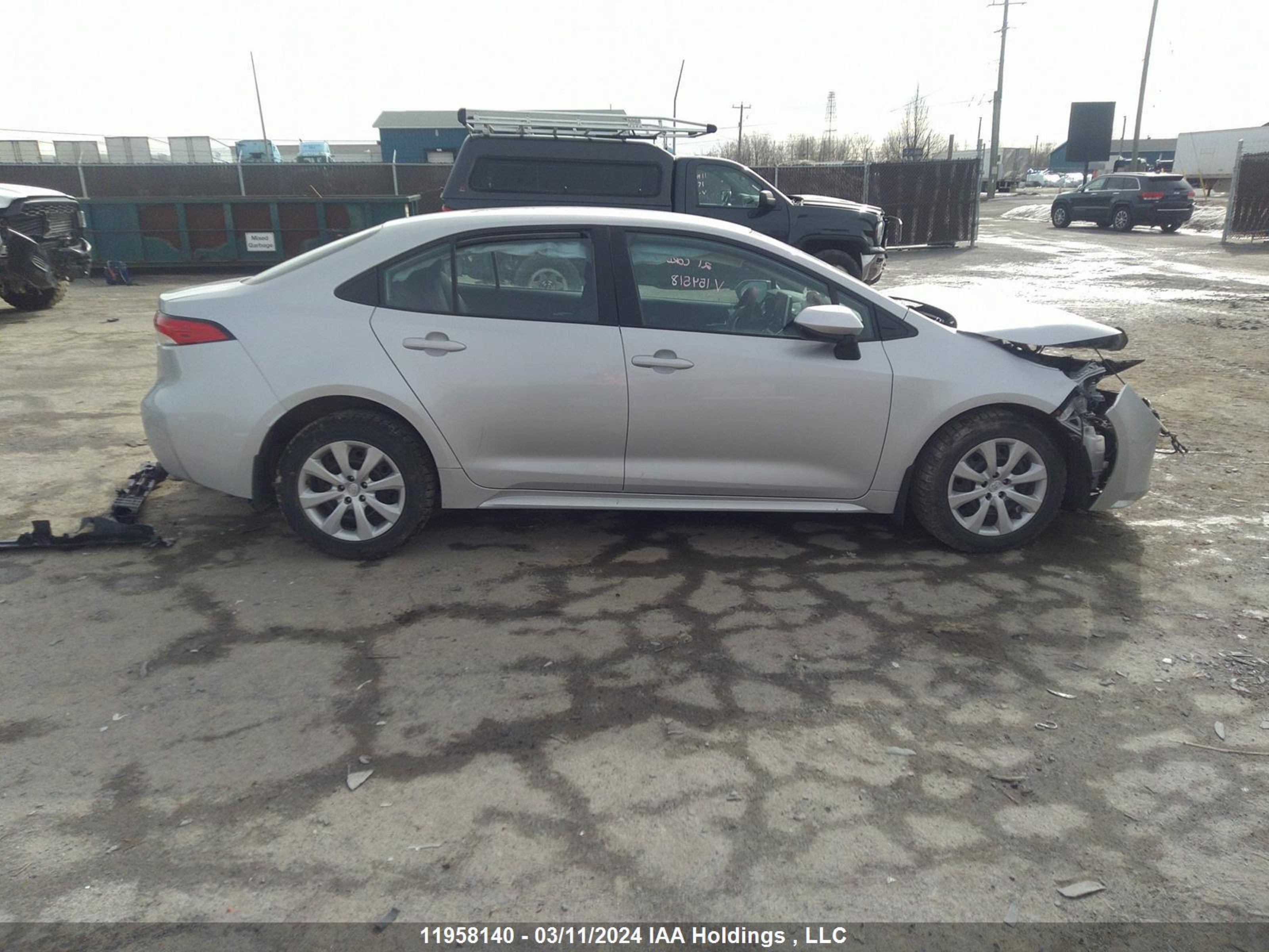 Photo 13 VIN: 5YFBPMBE6MP154518 - TOYOTA COROLLA 