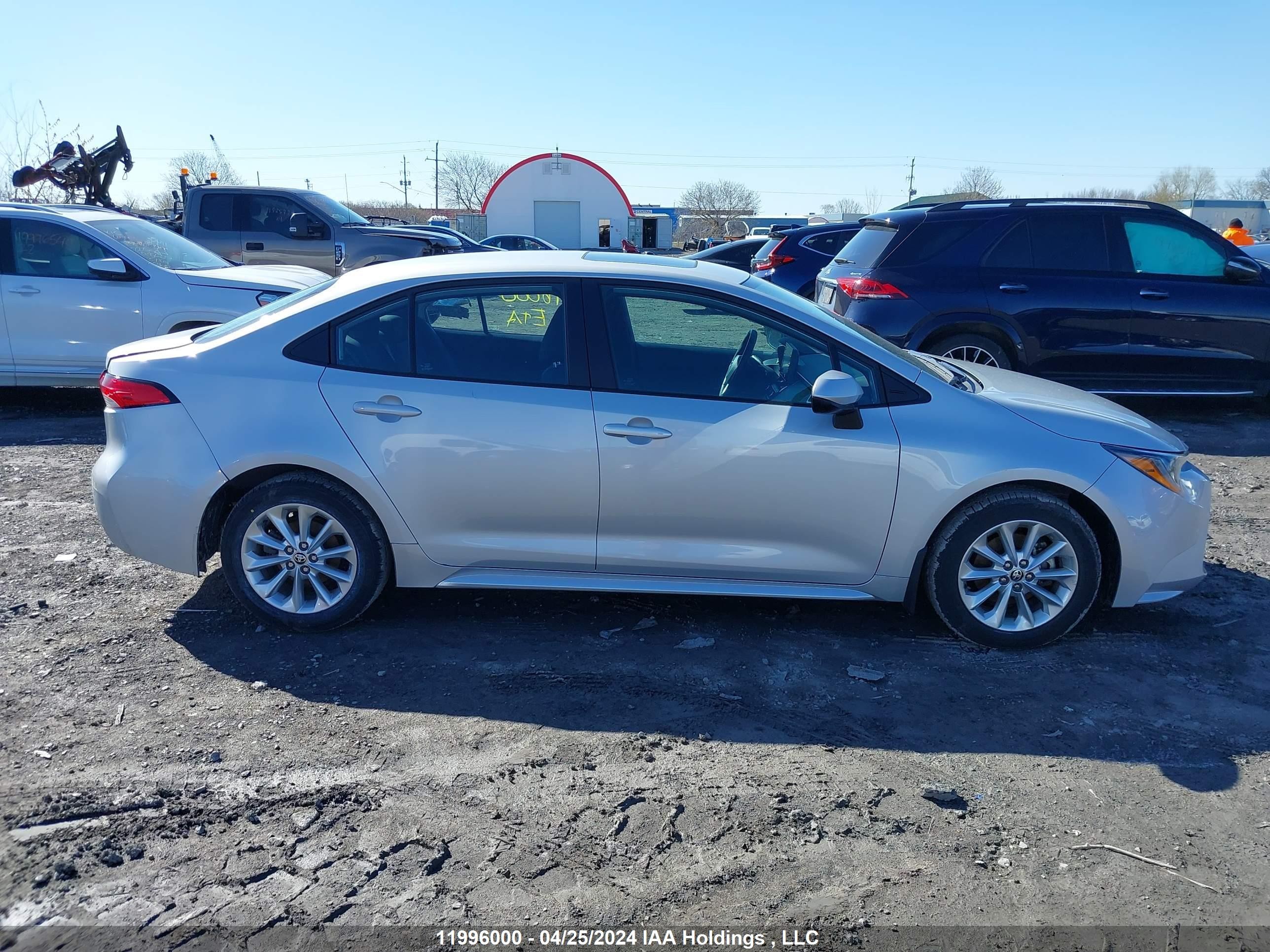 Photo 13 VIN: 5YFBPMBE7NP295373 - TOYOTA COROLLA 