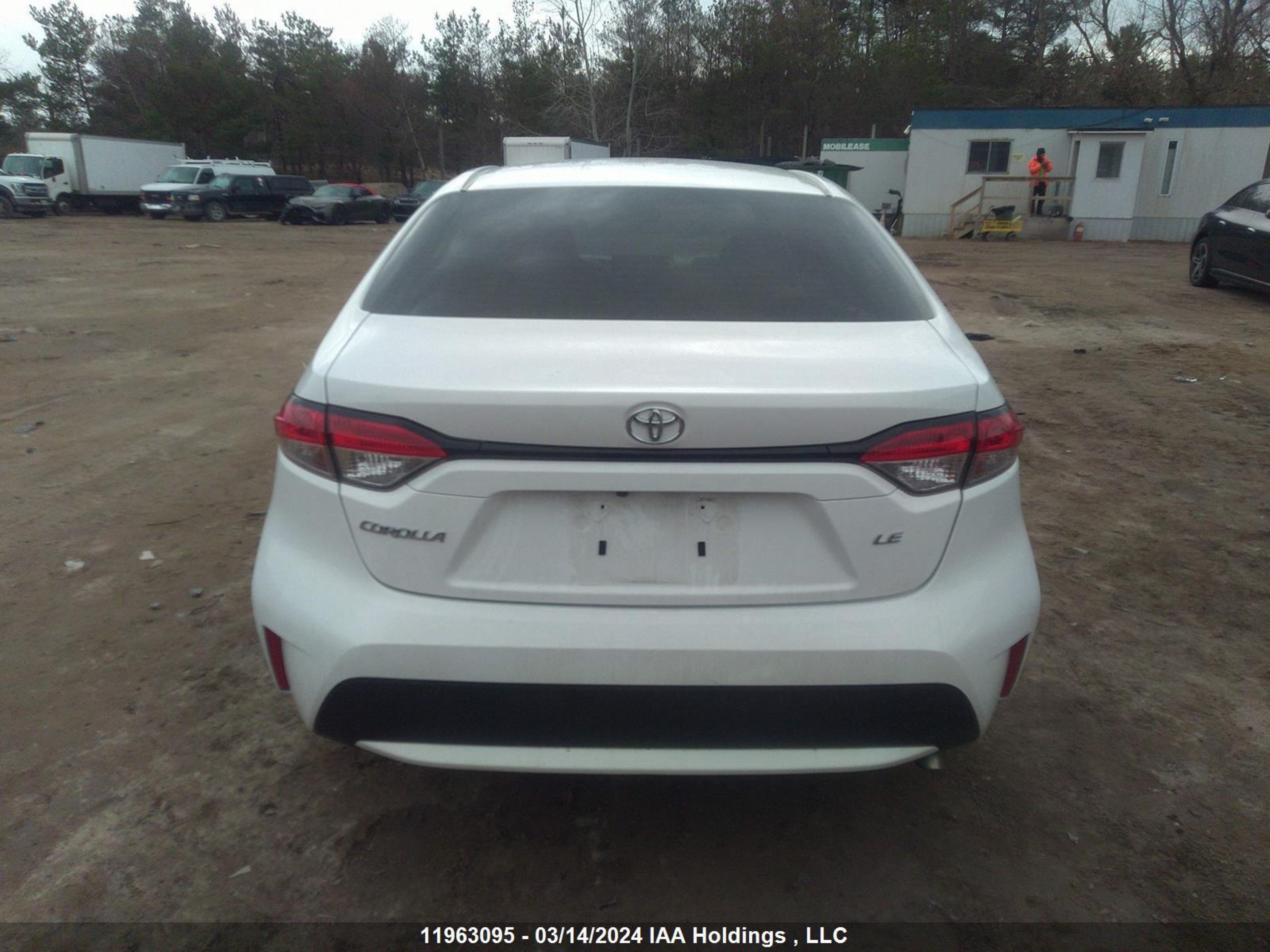 Photo 15 VIN: 5YFBPMBE9NP346792 - TOYOTA COROLLA 