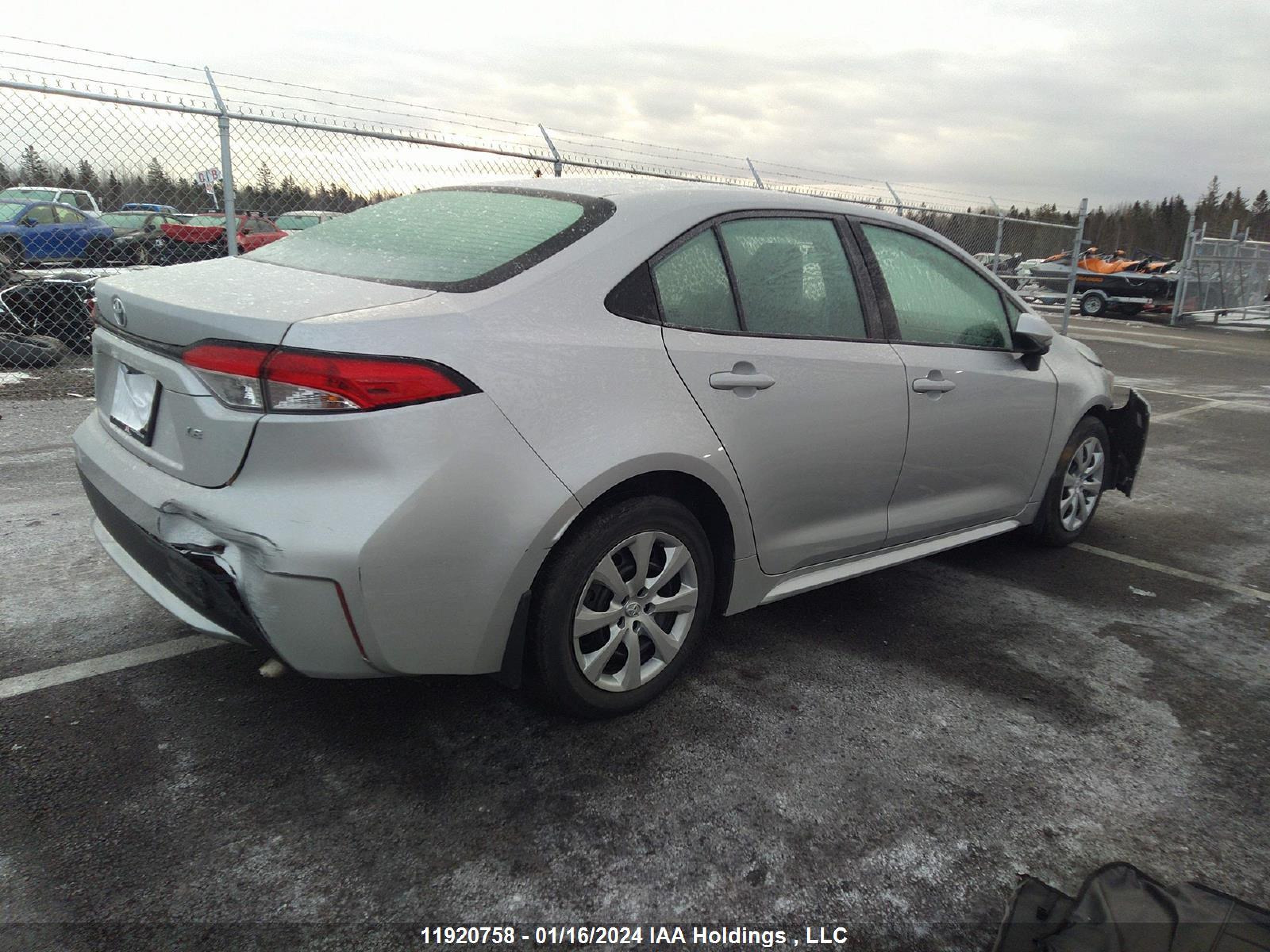 Photo 3 VIN: 5YFBPRBE2LP024585 - TOYOTA COROLLA 