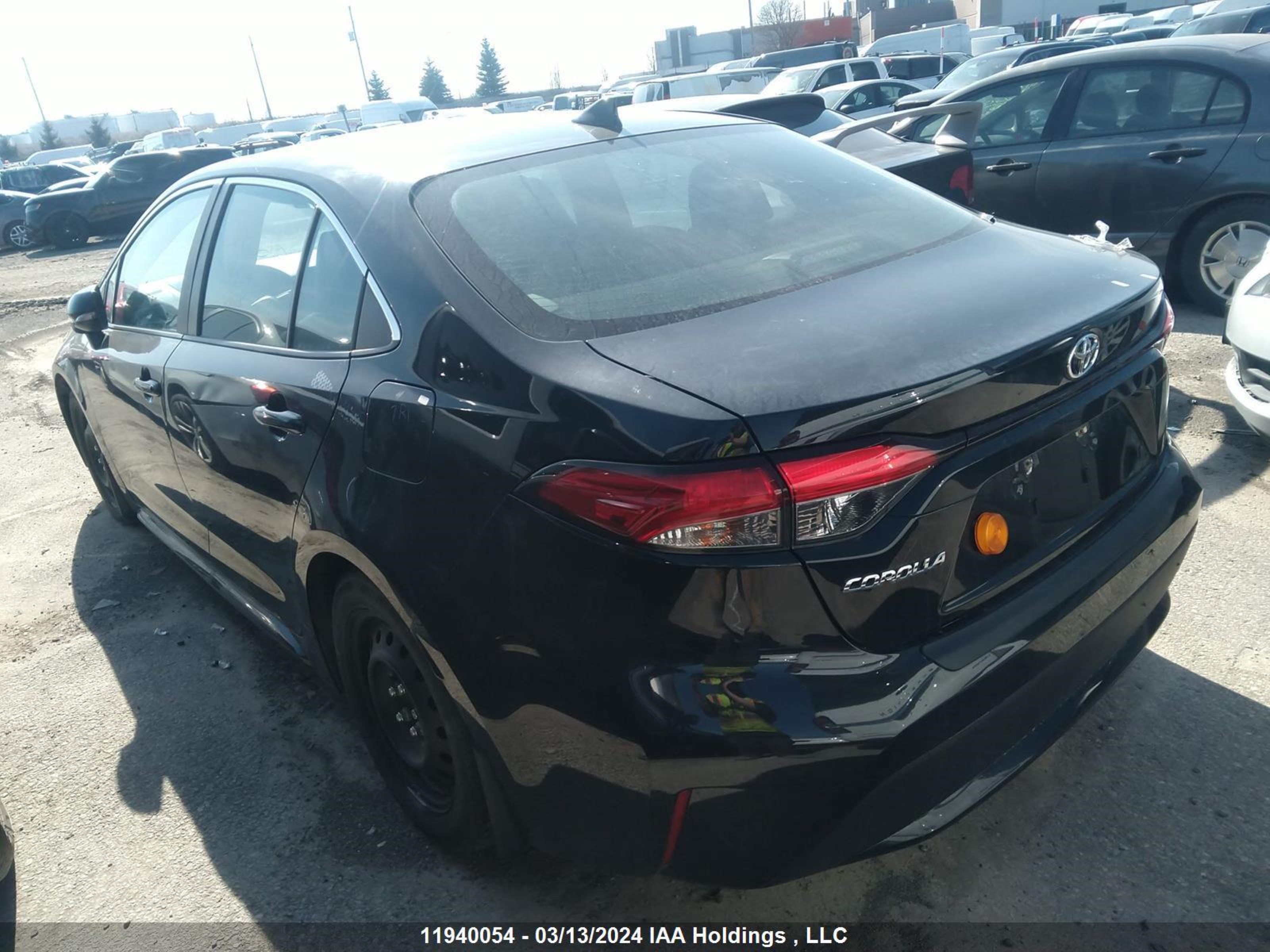 Photo 2 VIN: 5YFBPRBE8LP011775 - TOYOTA COROLLA 