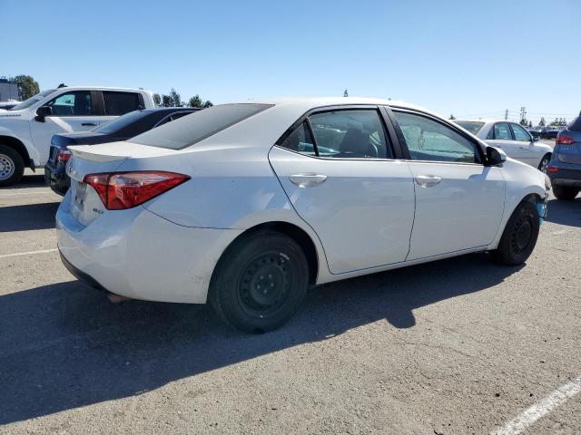 Photo 2 VIN: 5YFBPRHE4HP711453 - TOYOTA COROLLA LE 