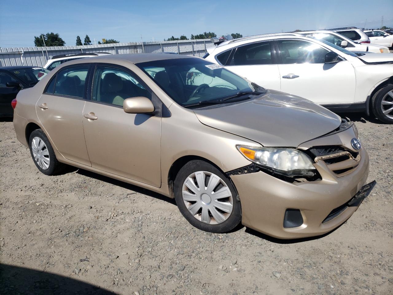 Photo 3 VIN: 5YFBU4EE0CP040579 - TOYOTA COROLLA 