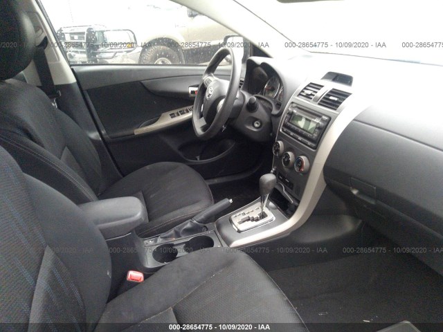 Photo 4 VIN: 5YFBU4EE0CP074070 - TOYOTA COROLLA 