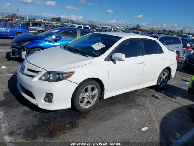 Photo 3 VIN: 5YFBU4EE0DP078072 - TOYOTA COROLLA 