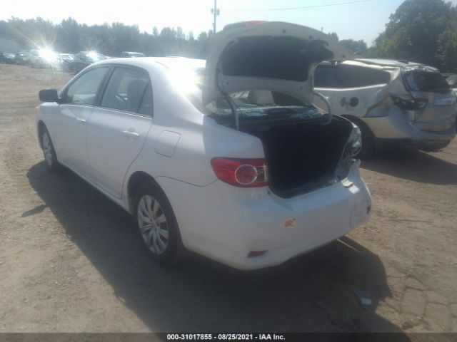 Photo 2 VIN: 5YFBU4EE0DP128663 - TOYOTA COROLLA 