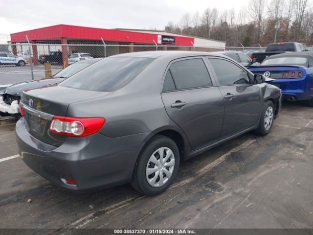 Photo 3 VIN: 5YFBU4EE0DP161596 - TOYOTA COROLLA 