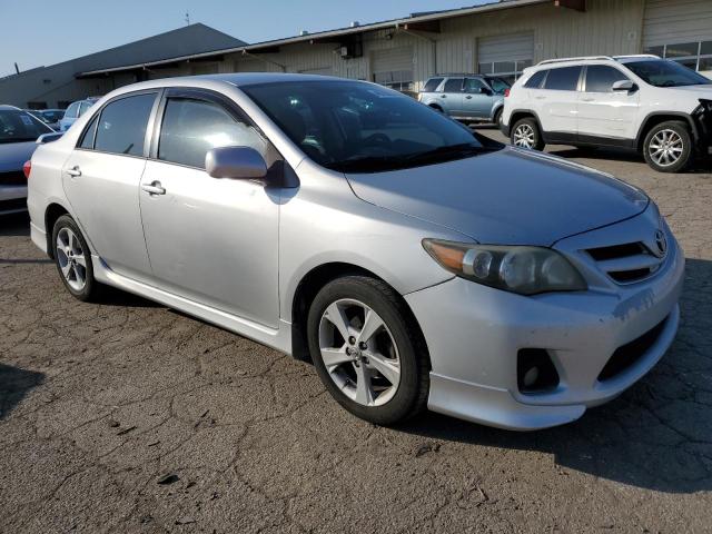 Photo 3 VIN: 5YFBU4EE1CP015240 - TOYOTA COROLLA 