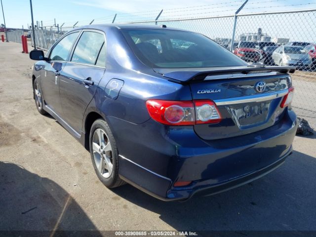 Photo 2 VIN: 5YFBU4EE1CP050697 - TOYOTA COROLLA 