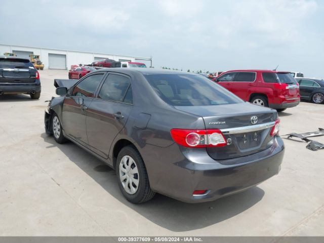 Photo 2 VIN: 5YFBU4EE1CP073025 - TOYOTA COROLLA 