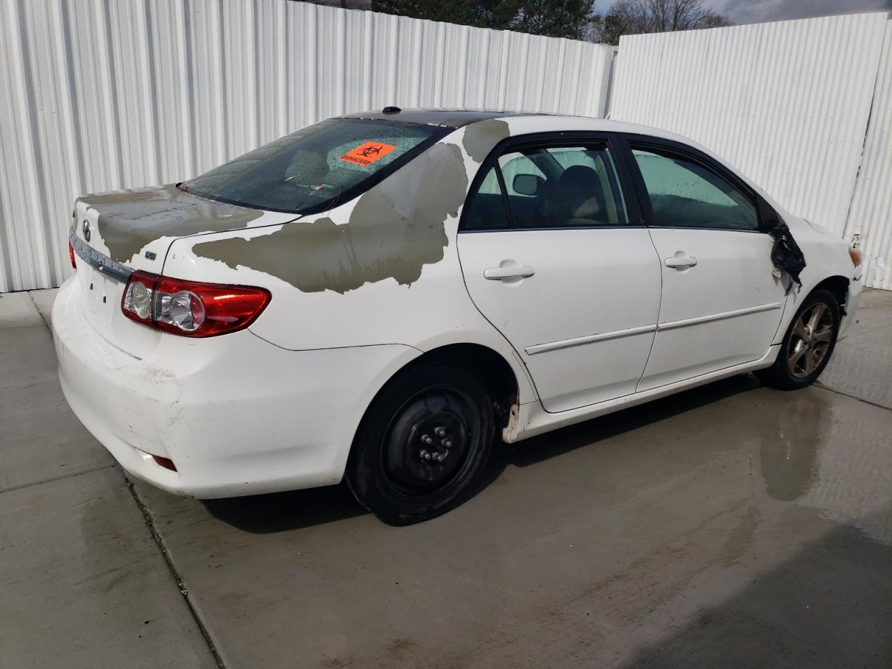 Photo 2 VIN: 5YFBU4EE1DP105795 - TOYOTA COROLLA 