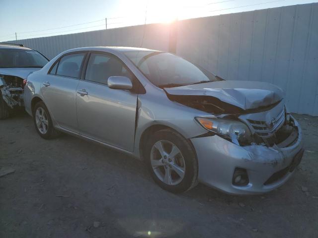 Photo 3 VIN: 5YFBU4EE1DP167150 - TOYOTA COROLLA 