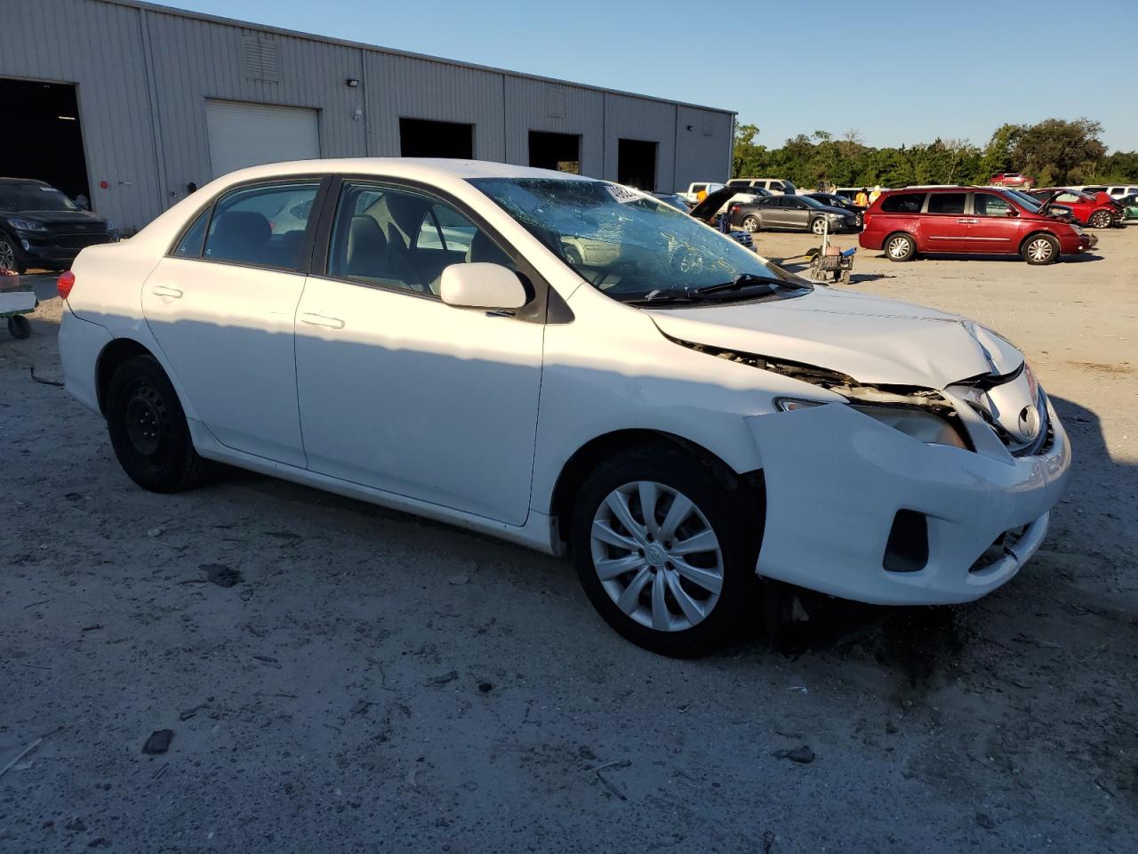 Photo 3 VIN: 5YFBU4EE1DP168024 - TOYOTA COROLLA 