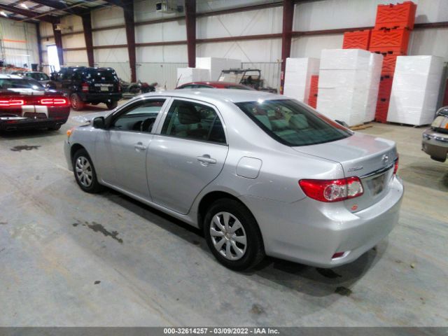 Photo 2 VIN: 5YFBU4EE1DP187964 - TOYOTA COROLLA 