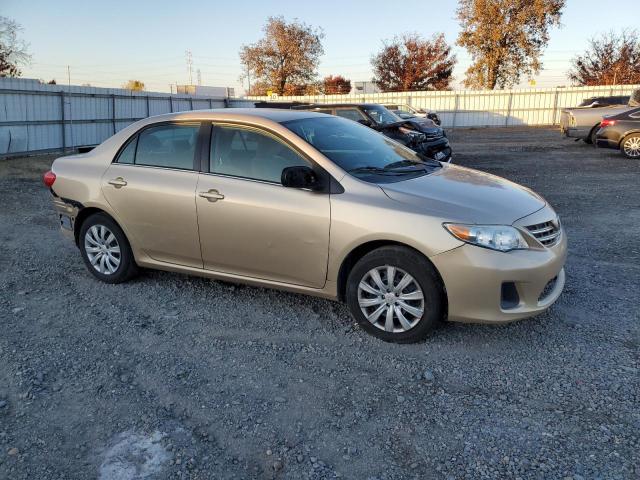 Photo 3 VIN: 5YFBU4EE1DP215536 - TOYOTA COROLLA 