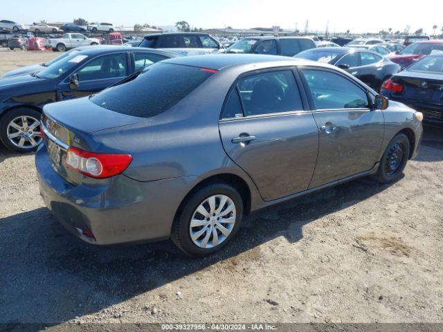 Photo 3 VIN: 5YFBU4EE2CP056685 - TOYOTA COROLLA 