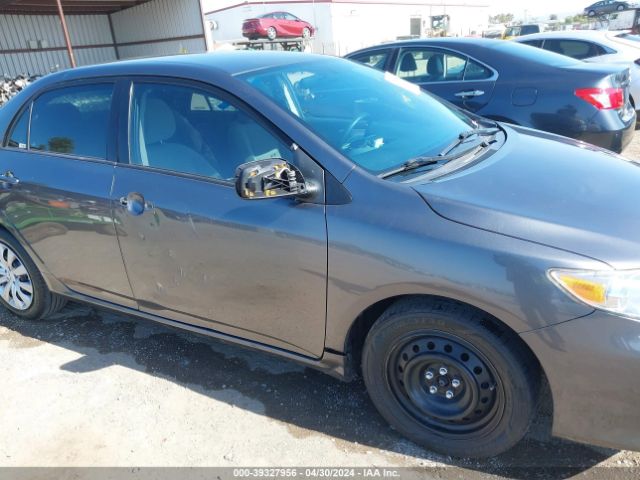 Photo 5 VIN: 5YFBU4EE2CP056685 - TOYOTA COROLLA 